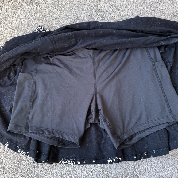 Toad&Co Floral Skort - Picture 6 of 6